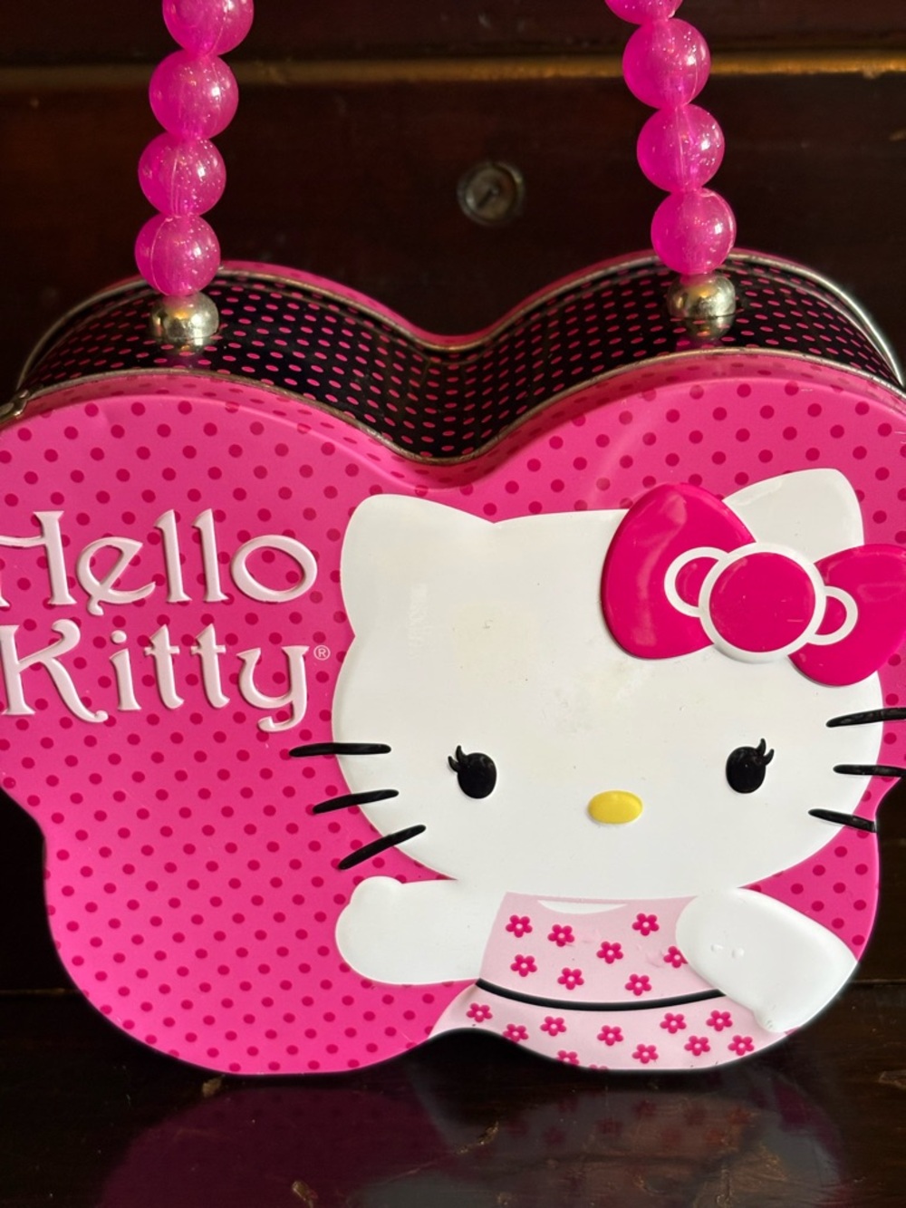 Hello Kitty Hot Pink Polka Dot Heart Tin Purse - Picture 2 of 10